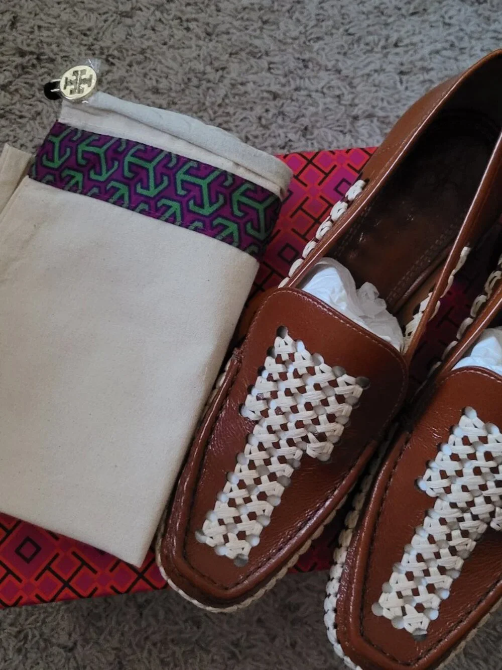 NIB Tory Burch Woven Raffia 55M< Loafer 9